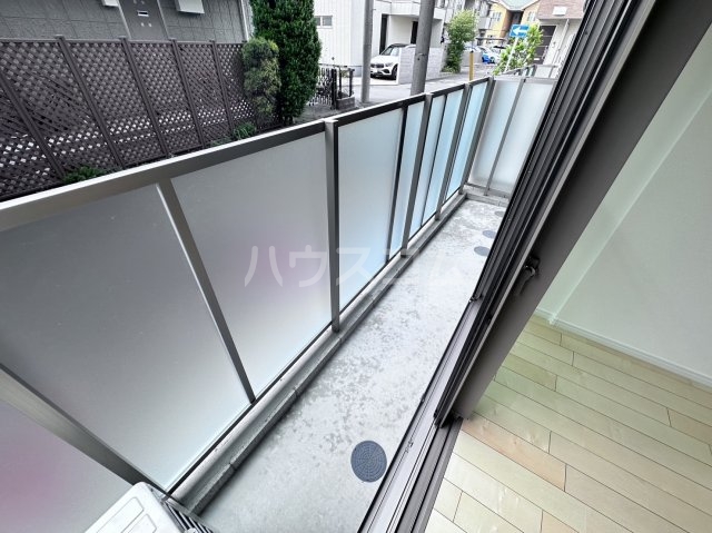 14/27 バルコニー
