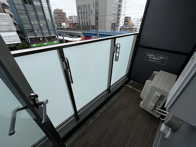 13/30 バルコニー