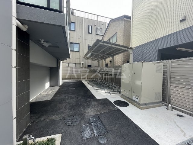 20/21 駐車場