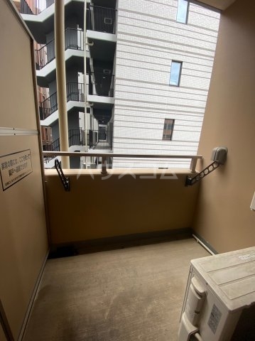 14/30 バルコニー