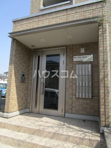 19/29 エントランス