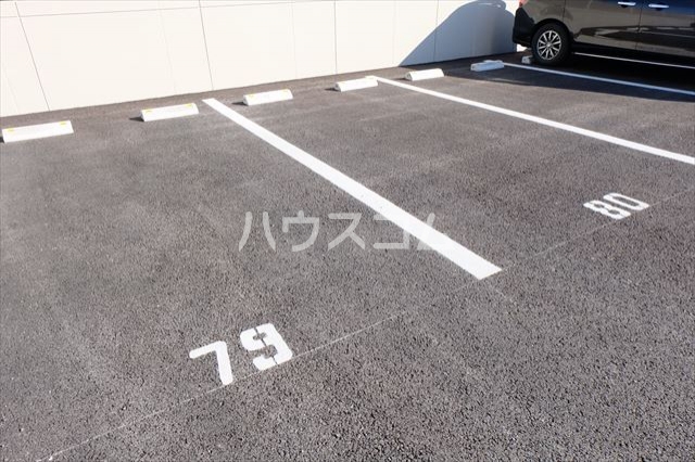 21/30 駐車場