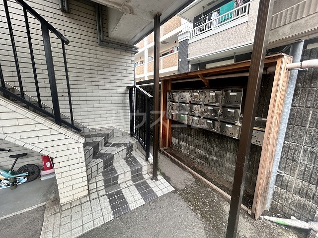 3/5 エントランス