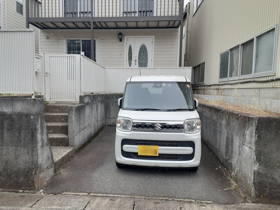 28/30 駐車場