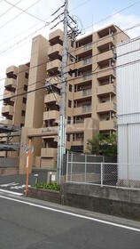 2/3 エントランス