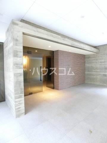 15/25 エントランス