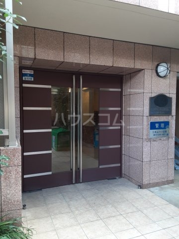 29/30 エントランス