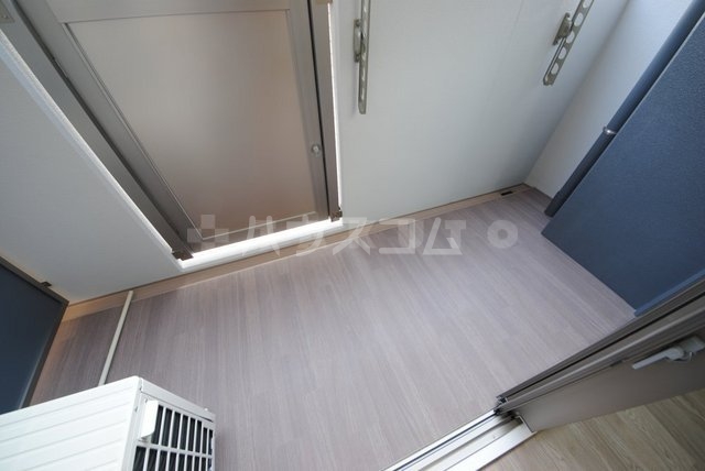 21/29 バルコニー