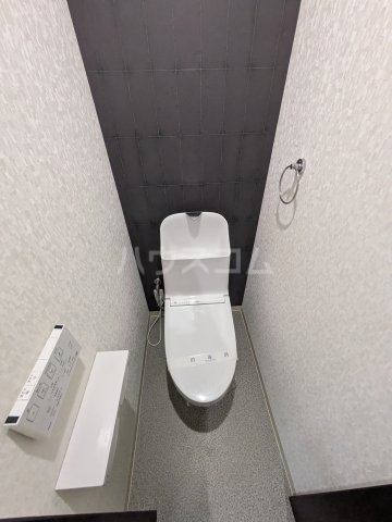 20/30 トイレ