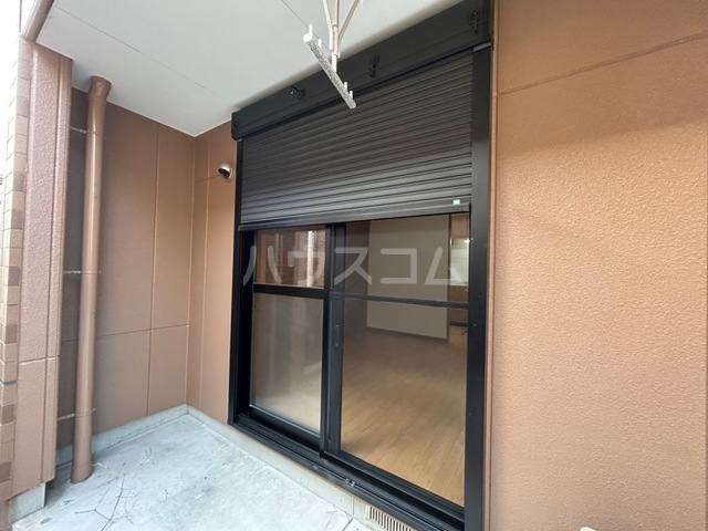 17/27 バルコニー