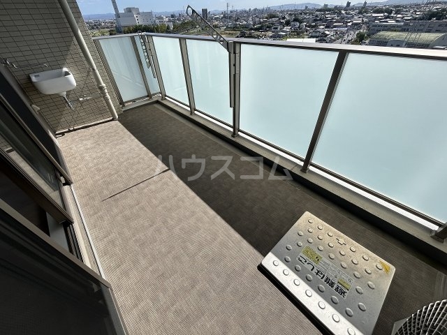20/30 バルコニー
