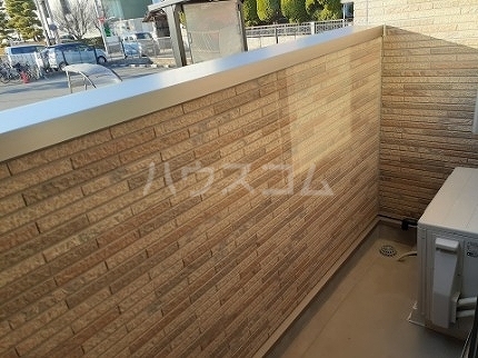 15/26 バルコニー