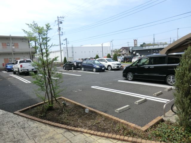 21/30 駐車場