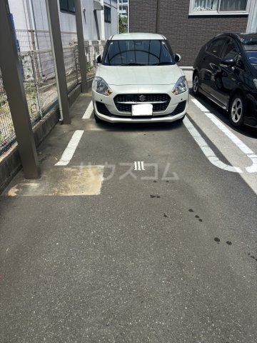 20/25 駐車場