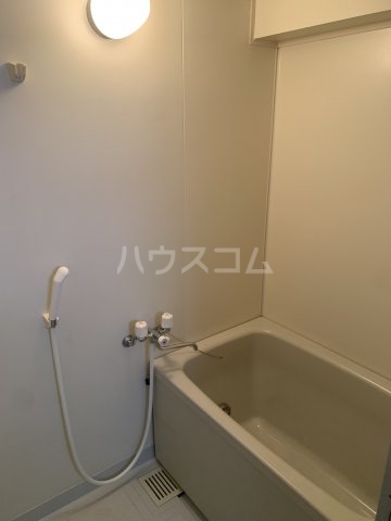 14/30 浴室