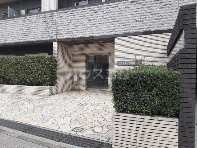 15/26 エントランス