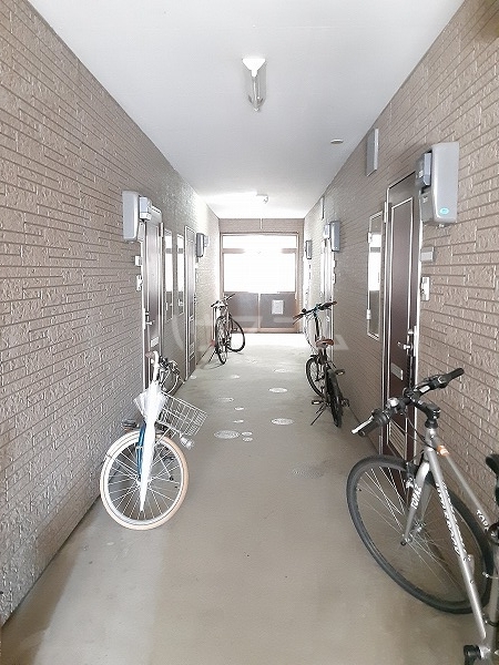 4/6 エントランス