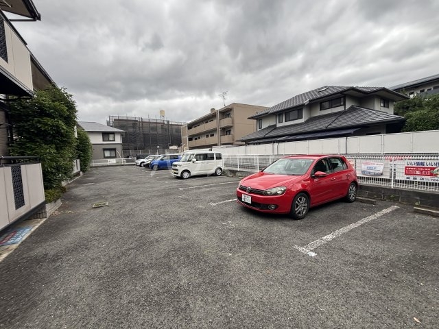 25/30 駐車場