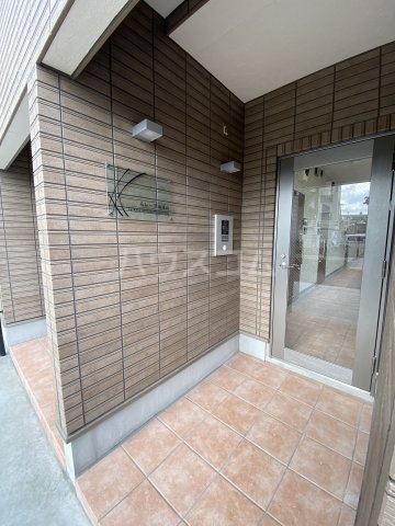 15/24 エントランス