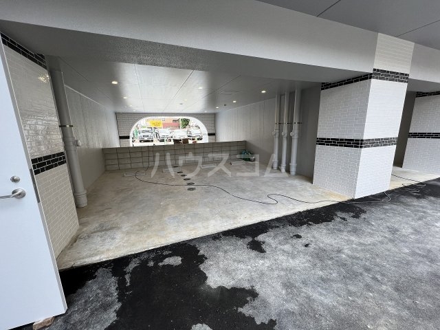 22/30 駐車場