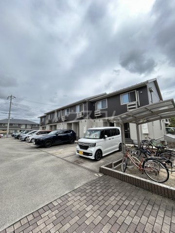 25/30 駐車場