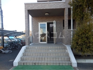 21/29 エントランス