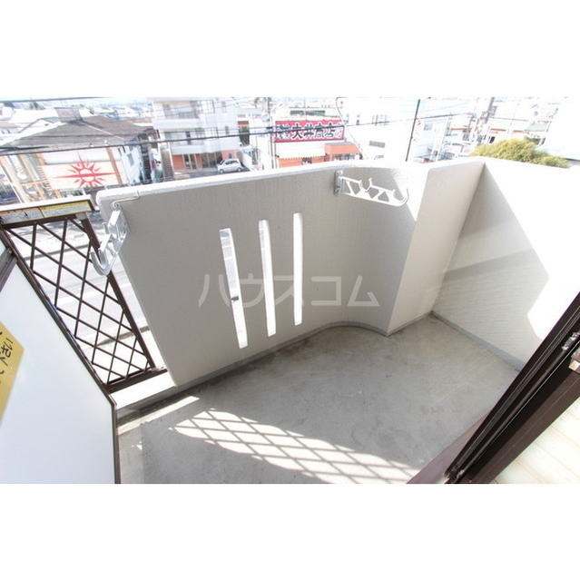 18/26 バルコニー