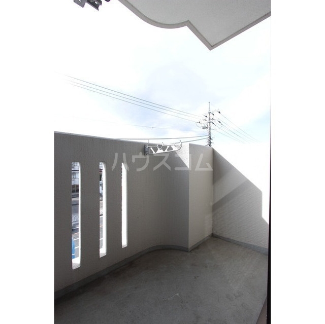 19/26 バルコニー