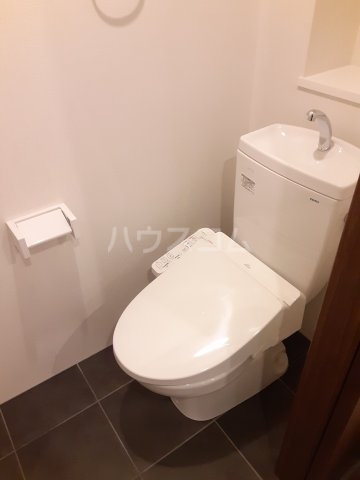 16/30 トイレ