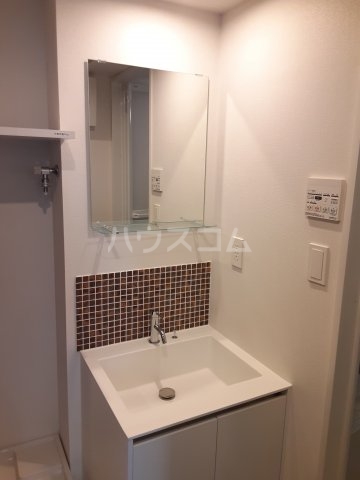 17/30 洗面