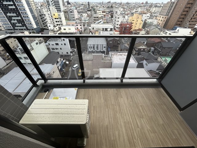 18/29 バルコニー