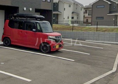 14/15 駐車場