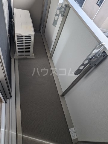 17/28 バルコニー