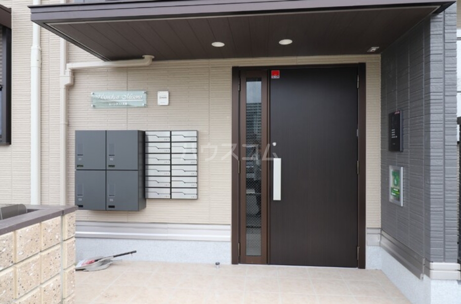 2/8 エントランス