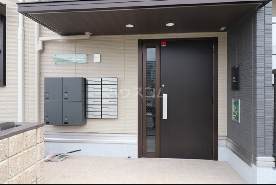 2/8 エントランス