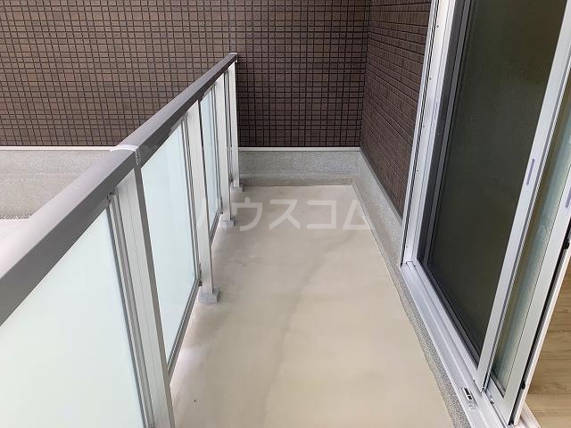 23/30 バルコニー