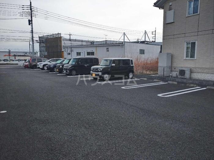 2/11 駐車場