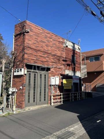 14/16 エントランス