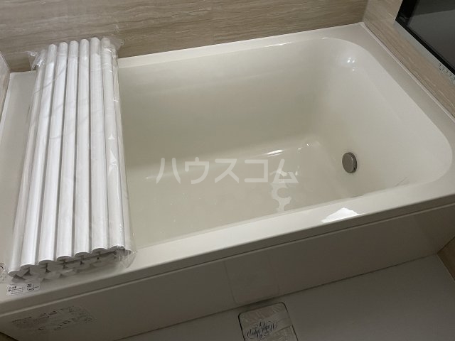 14/30 浴室