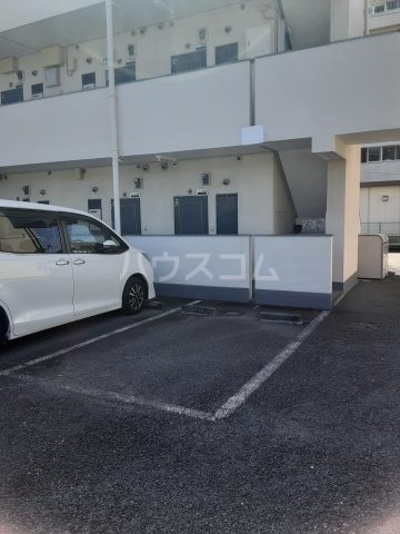 3/4 駐車場