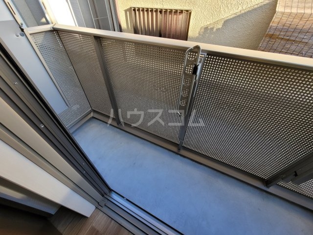 18/30 バルコニー