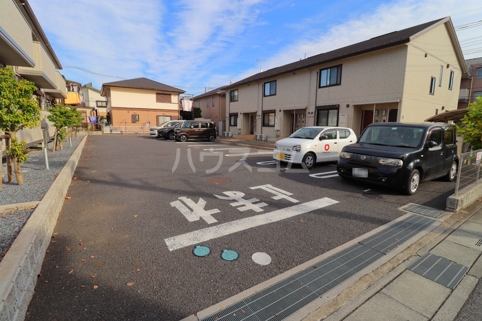 18/20 駐車場