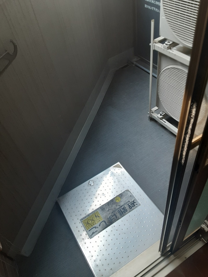 13/29 バルコニー