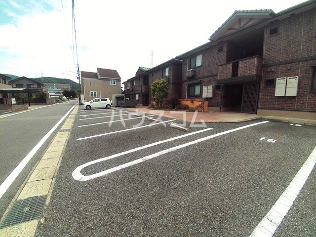 24/30 駐車場