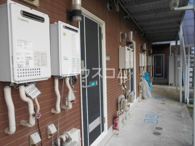 20/28 エントランス