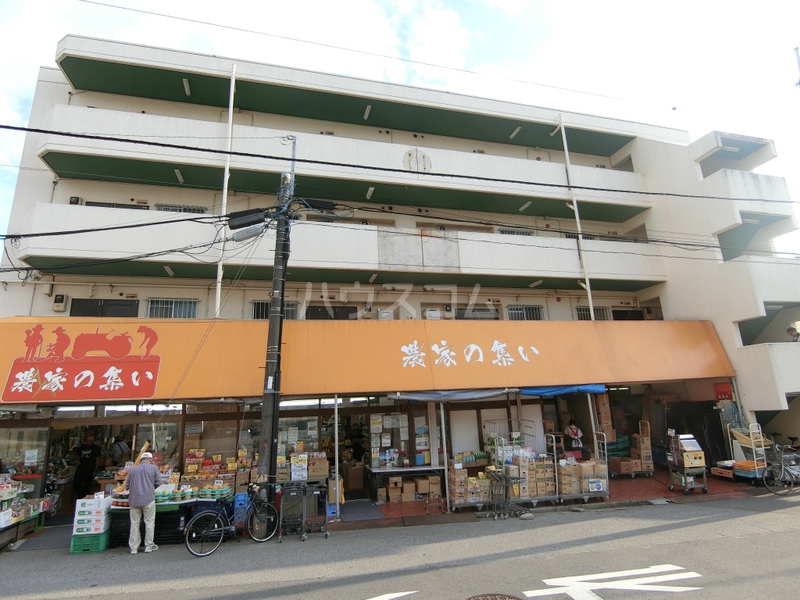 15/15 エントランス