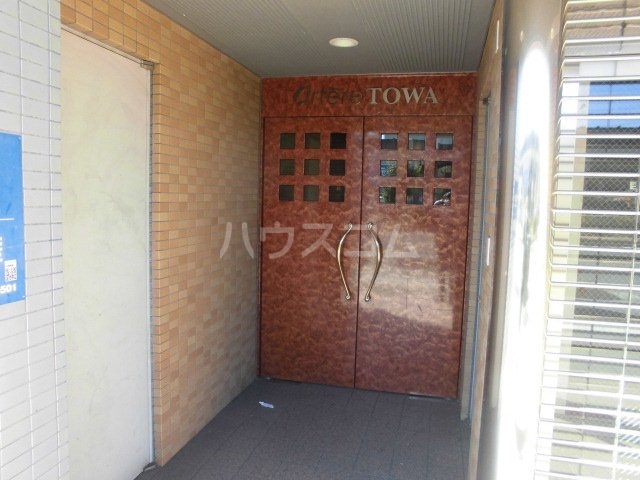 19/19 エントランス