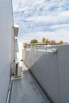 13/25 バルコニー