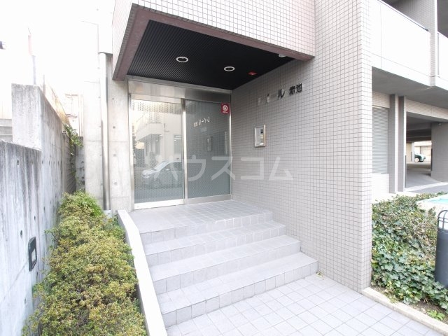 3/10 エントランス