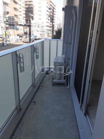 21/30 バルコニー